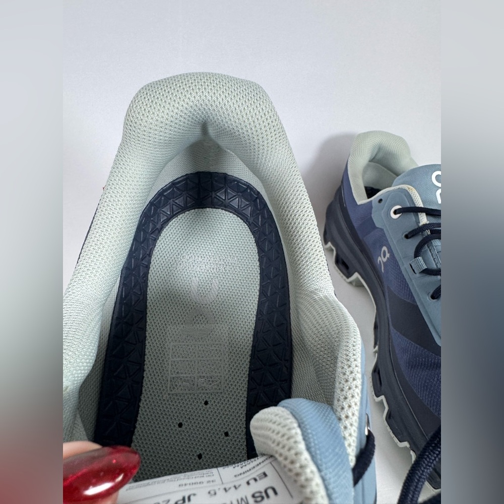 On Running Cloudventure Waterproof Men’s Trail Running Shoes in denim/midnight - Picture 13 of 15